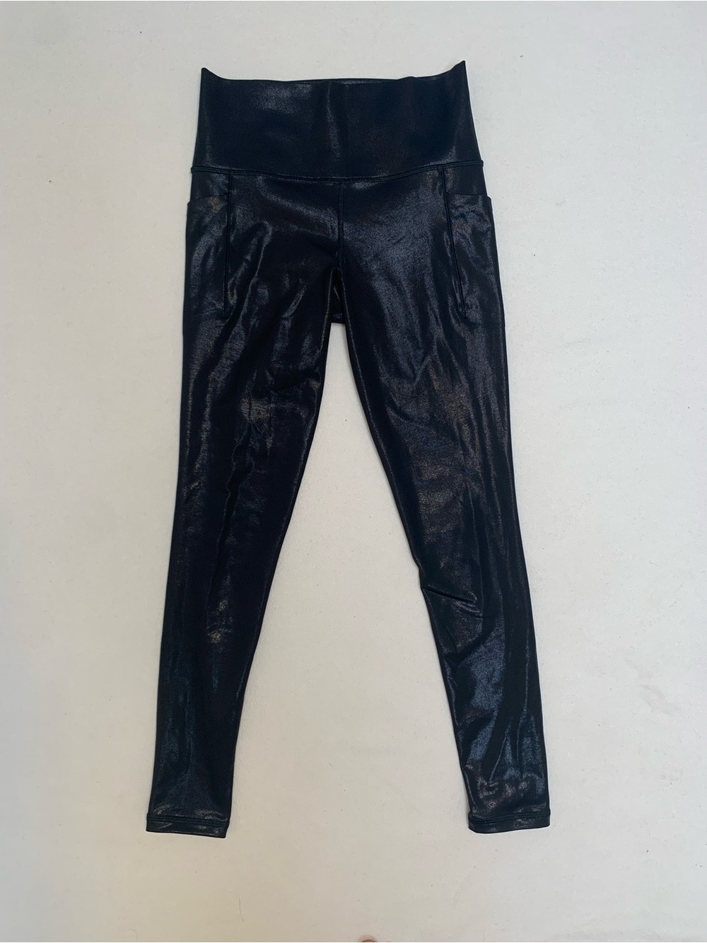 Athleta Saluation Stash Shine Legging Black Foil High Rise Yoga Activewear Sz XS